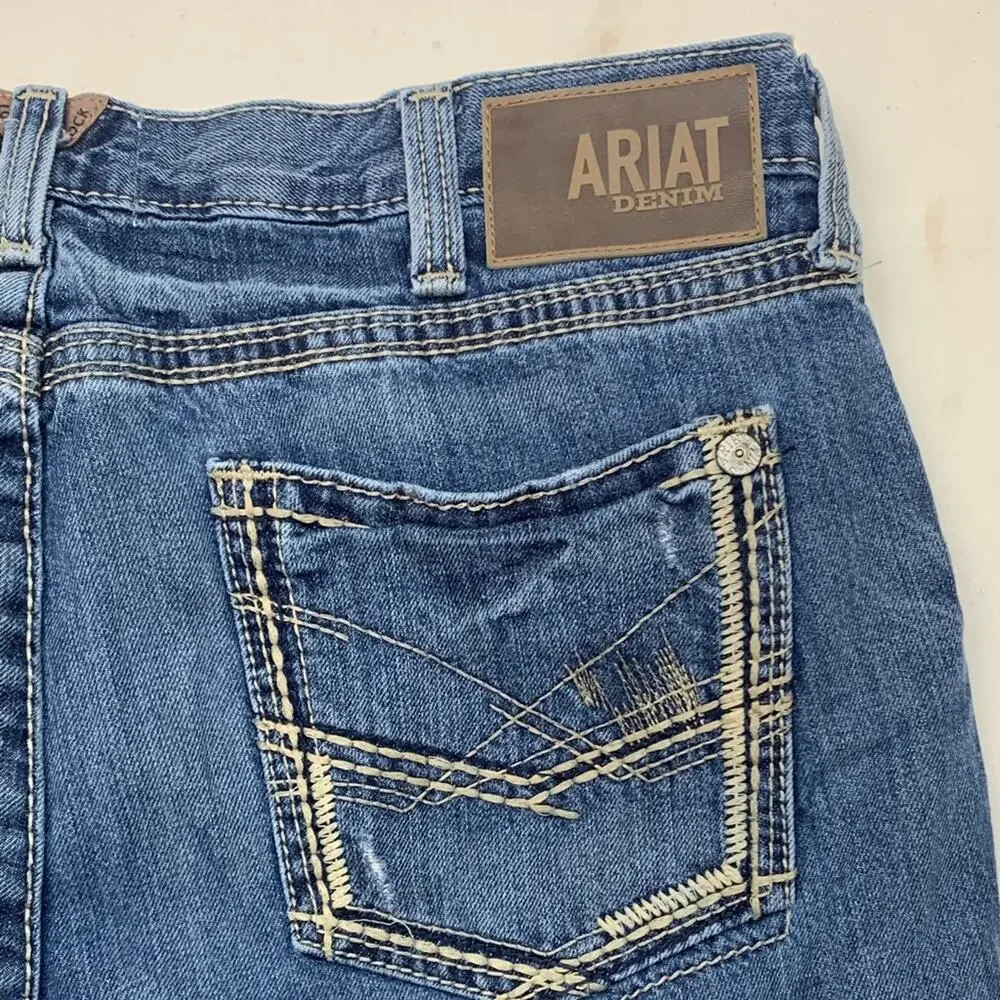 Ariat M5 36 x 32 Straight Fit Blue Jeans denim western rodeo cowboy